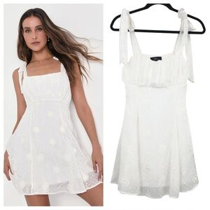 Lulus Adorable Approach White Floral Embroidered Tie-Strap Mini Dress Size XS NW